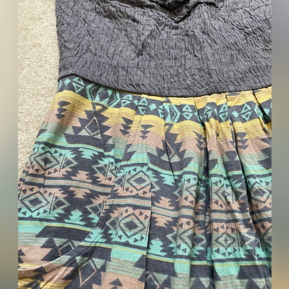 Billabong strapless summer dress with pockets - Picture 2 of 2